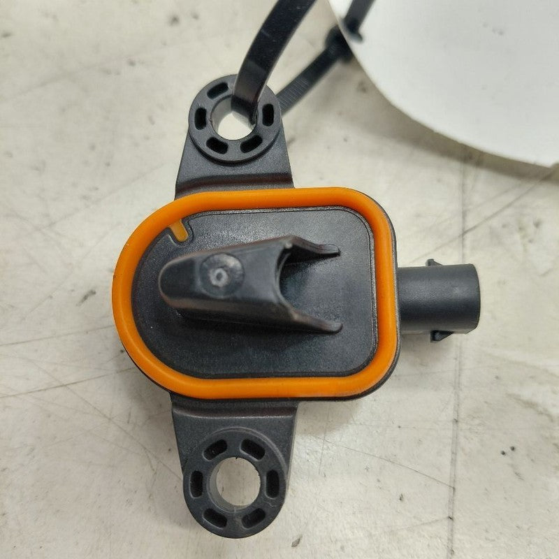 Alfa Romeo Stelvio Contact Sensor  2018 2019 2020 2021