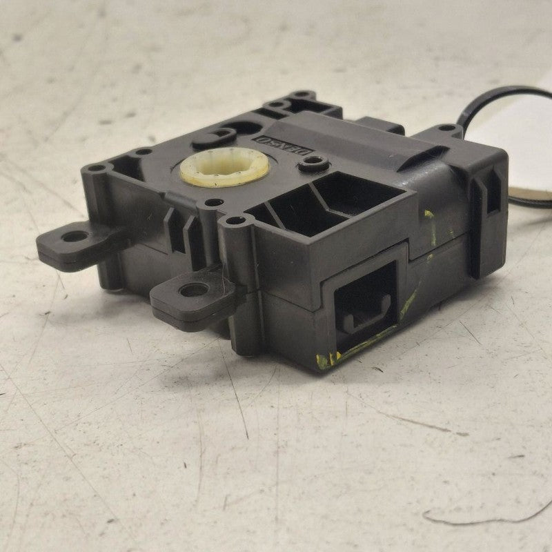 Toyota Prius Flap Door Motor Heater AC Door Actuator  2022 2021 2020
