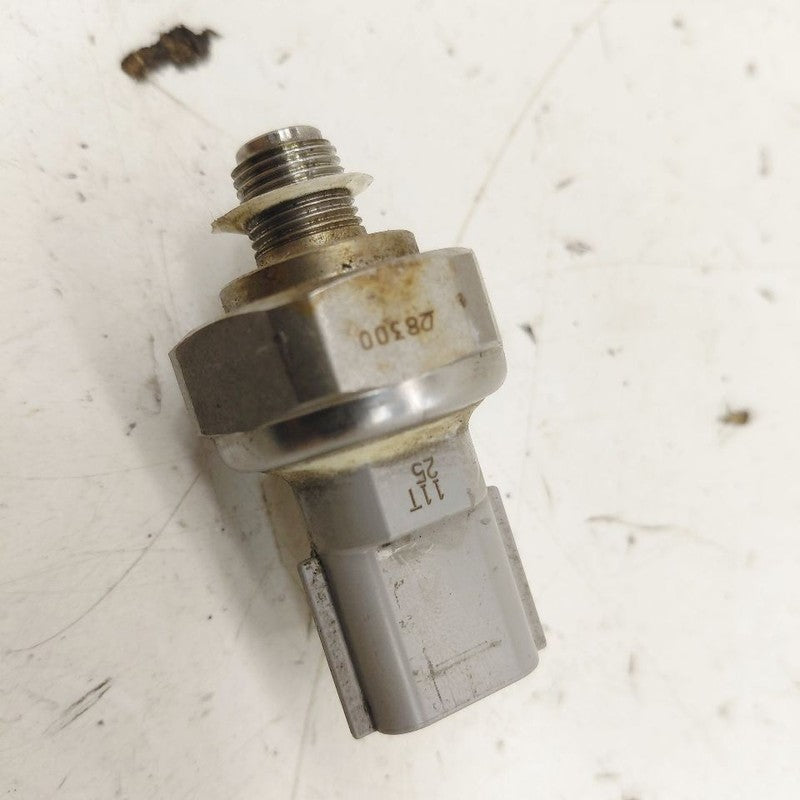 Nissan Rogue Oil Pressure Sensor 2.5 2017 2018 2019 OEM