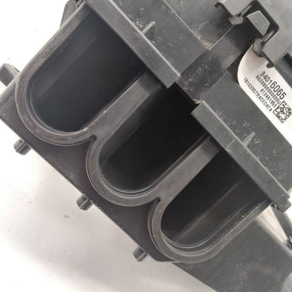 Fuse Box Engine Fits 16-18 Chevy Volt