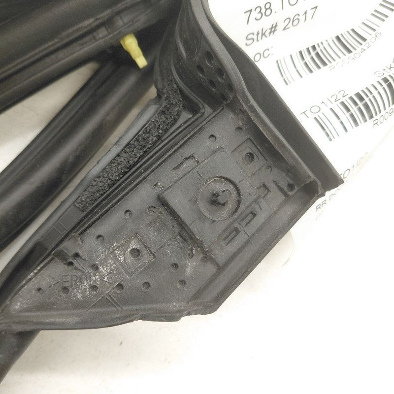 Toyota Prius On Door Seal Rubber Right Passenger Rear Back  2022 2021 