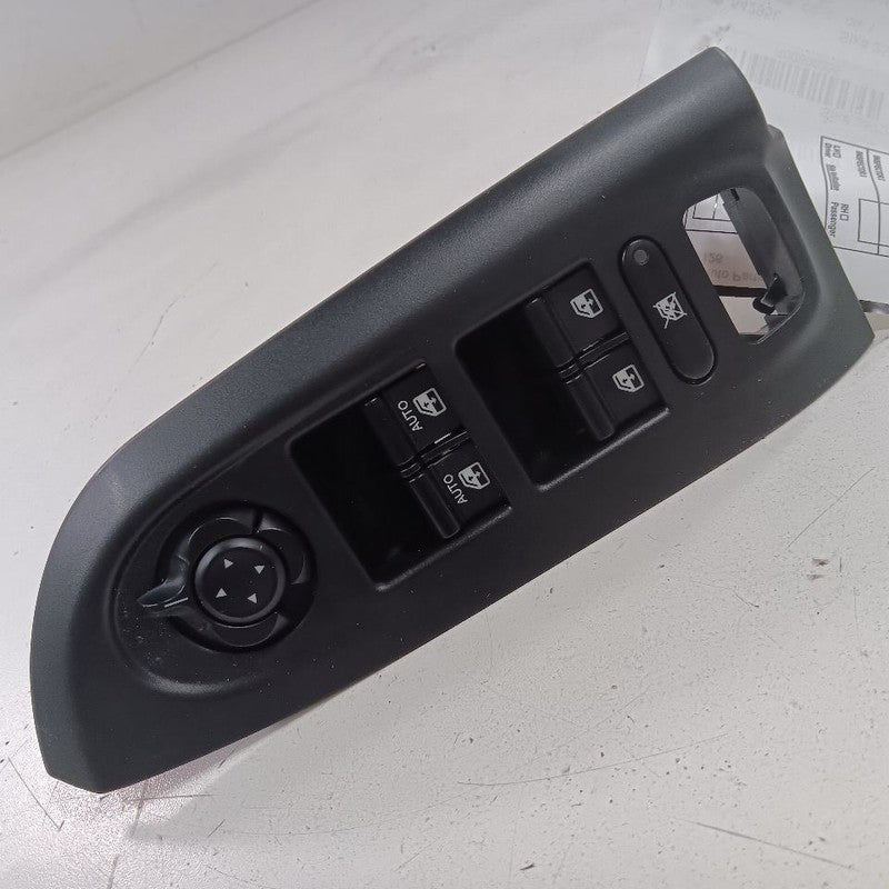Driver's Front Door Master Switch 4 Door X Model Fits 16-17 FIAT 500 O