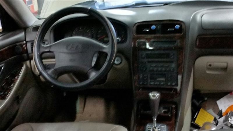 5831038A10 Driver Left Rear Back Brake Caliper Fits 99-05 Hyuindai Sonata