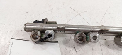 Kia Sorento Fuel Rail Injection Injector Mount Bar 2016 2017 2018 OEM