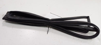 Kia Forte On Door Seal Rubber Right Passenger Front 2010 2011 2012 2013