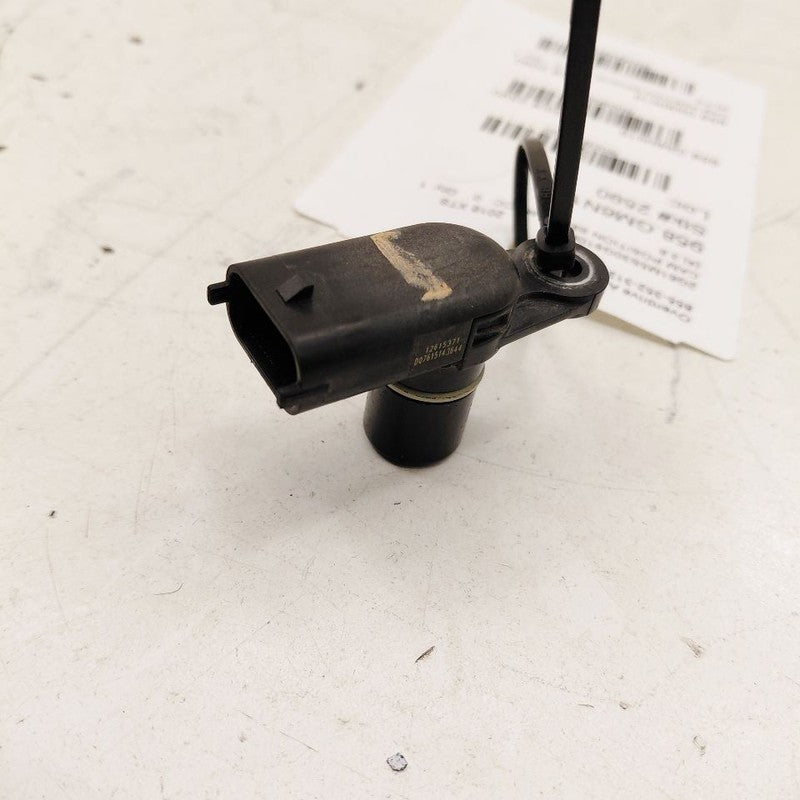 Cadillac XTS Camshaft Cam Shaft Position Sensor      3.6 2016 2017 201