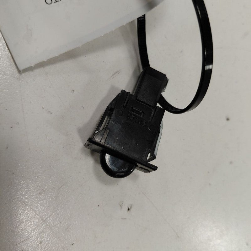 Kia Sorento Glove Box Light Switch {299140682} 2018 2017 2016