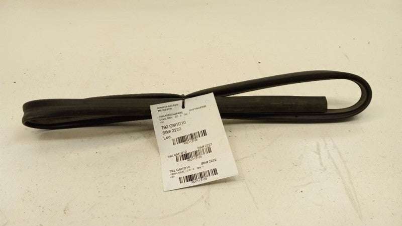 Chevy Traverse Cowl Vent Panel Hood Rubber Seal 2009 2010 2011 2012
