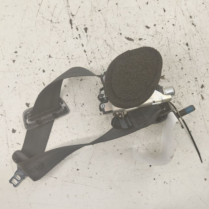Volvo S60 Seat Belt Strap Retractor Center Middle Rear Back  2013 2014