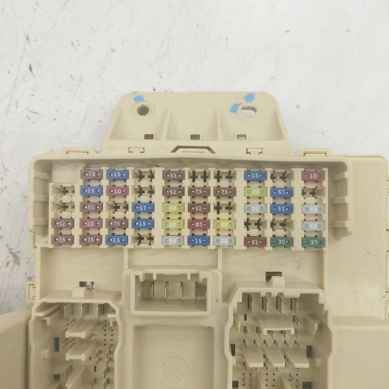 Hyundai Santa Fe Cabin Fuse Box Interior Inner Under Dash  2019 2020