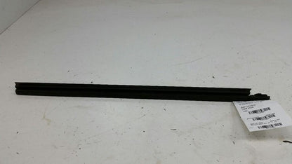 2004 Nissan Maxima Door Glass Window Weather Strip Trim Rear Right Passenger