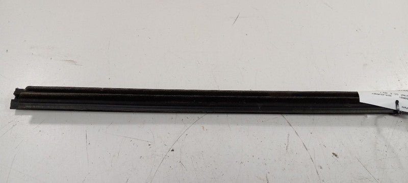 Dodge Journey Door Glass Window Weather Strip Trim Front Right Passeng