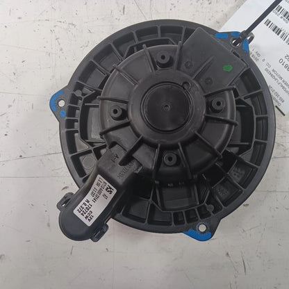 Blower Motor Sedan Fits 17-20 Hyundai Elantra OEM