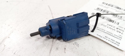 Volkswagen Jetta Brake Pedal Switch 2003 2002 2001 2000 OEM