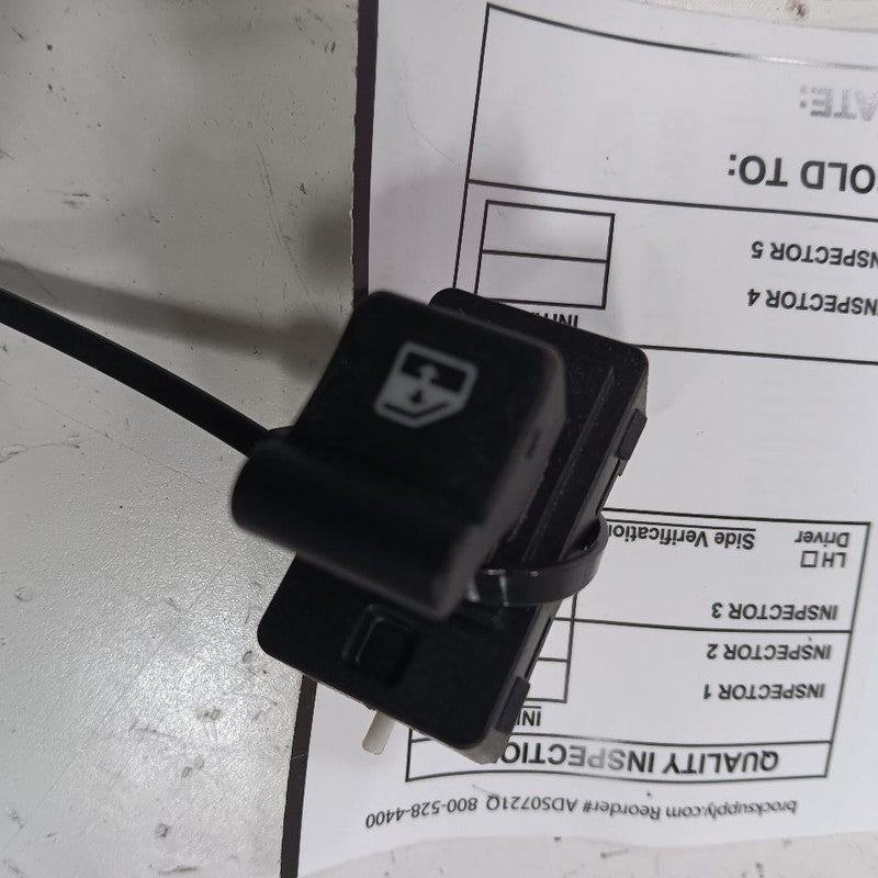 Fiat 500 Window Switch Power Left Driver Rear  2016 2017 OEM