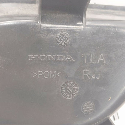 Honda CR-V Door Handle Right Passenger Front Interior Inside  2017 201