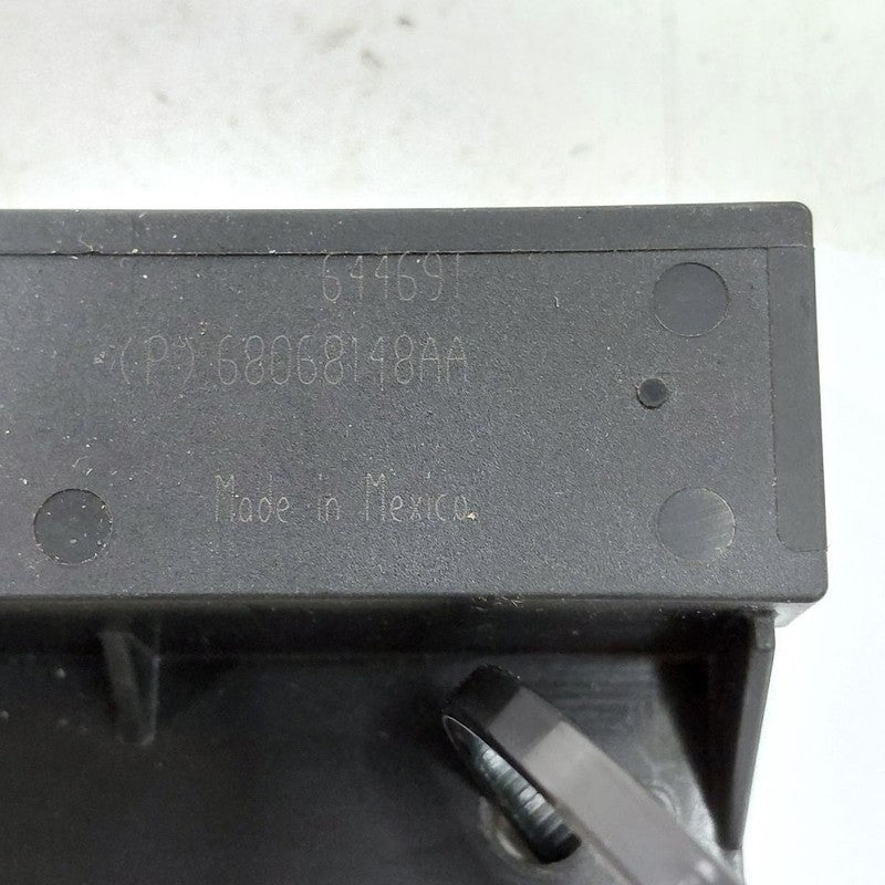 Fiat 500 Keyless Entry Antenna Module {68068148AA} 2016 2017 2018 OEM