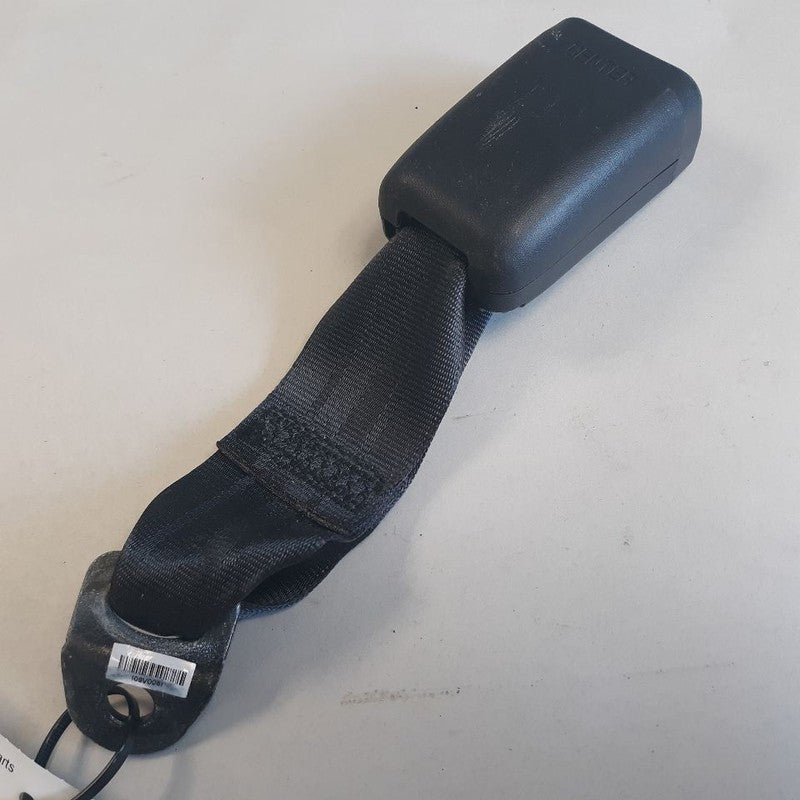 Nissan Versa Rear Back Seat Belt  2023 2022 2021 2020