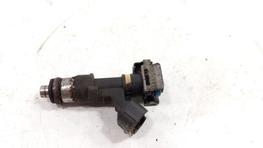 166007Y00A Fuel Injection Parts Fuel Injector Fits 04-09 QUEST