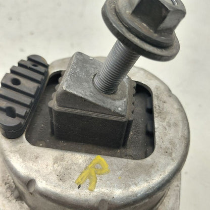 Alfa Romeo Stelvio Engine Motor Mount Right Passenger  2018 2019 2020 