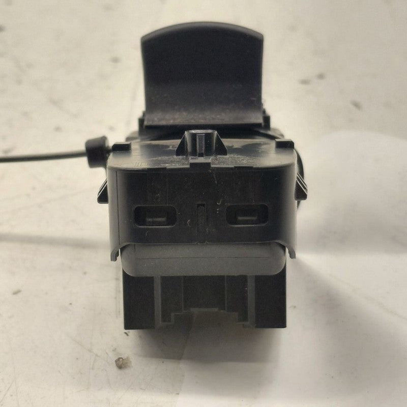 Chevy Volt Window Switch Power Left Driver Rear  2016 2017 2018 2019