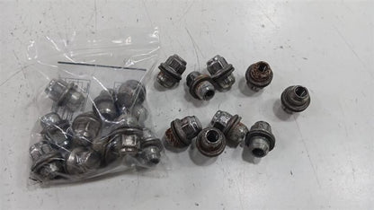 Infiniti G37 Lug Nut Set  2011 2012 2013