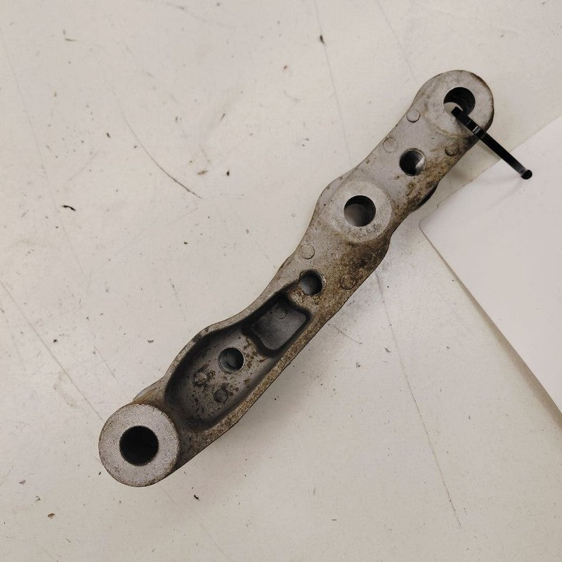 Chevy Volt Engine Motor Mount Bracket Left Driver  2019 2018 2017 2016