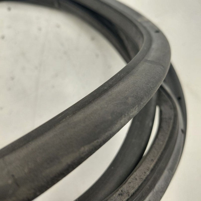 Alfa Romeo Stelvio On Door Seal Rubber Left Driver Front  2018 2019 20