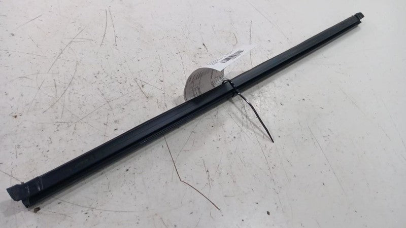 Ford Escape Right Front Weather Strip Interior  2020 2021 2022 2023 OE
