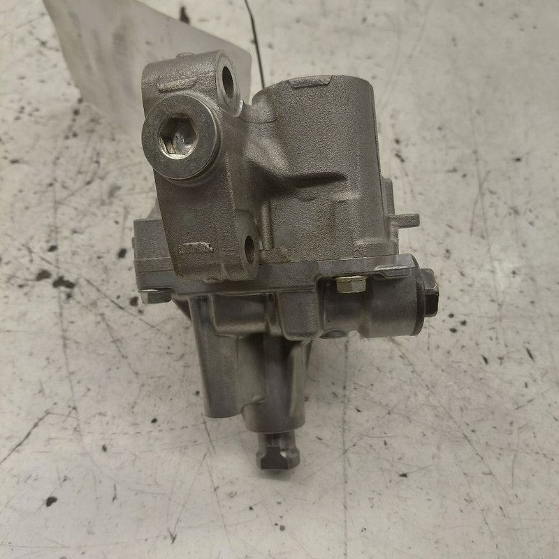 Lexus NX350 Engine Oil Pump  2.4 2022 2023 2024 2025