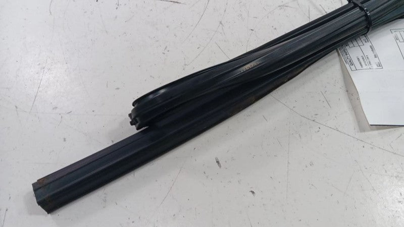 Infiniti G37 Door Glass Window Seal Rubber Left Rear Back  2011 2012 2013