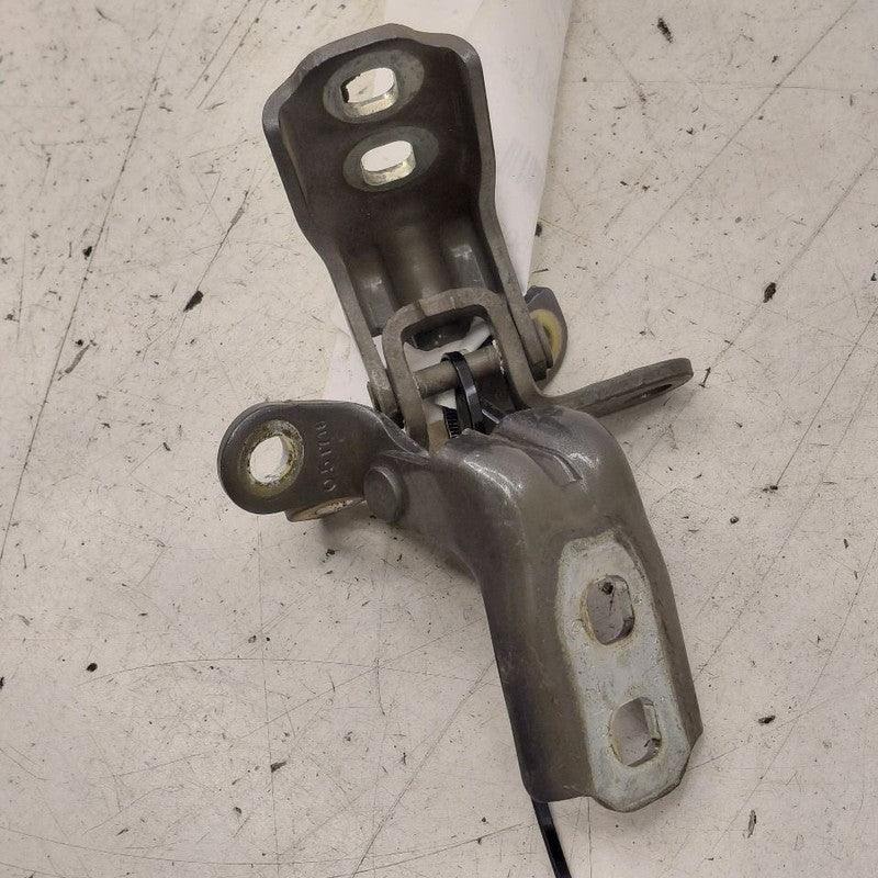 Chevy Volt Door Hinge Set Left Front Driver  2019 2018 2017 2016