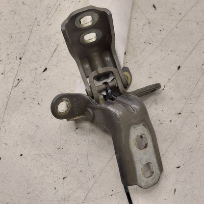 Chevy Volt Door Hinge Set Left Front Driver  2019 2018 2017 2016