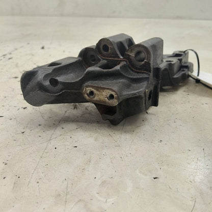 Volvo S60 Engine Motor Mount Bracket Right Passenger  2.5 2013 2014 20