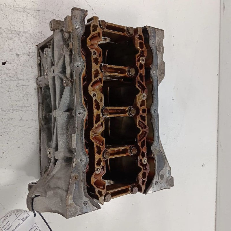 Bare Engine Cylinder Block 1.6L Without Turbo Fits 11-19 Ford Fiesta