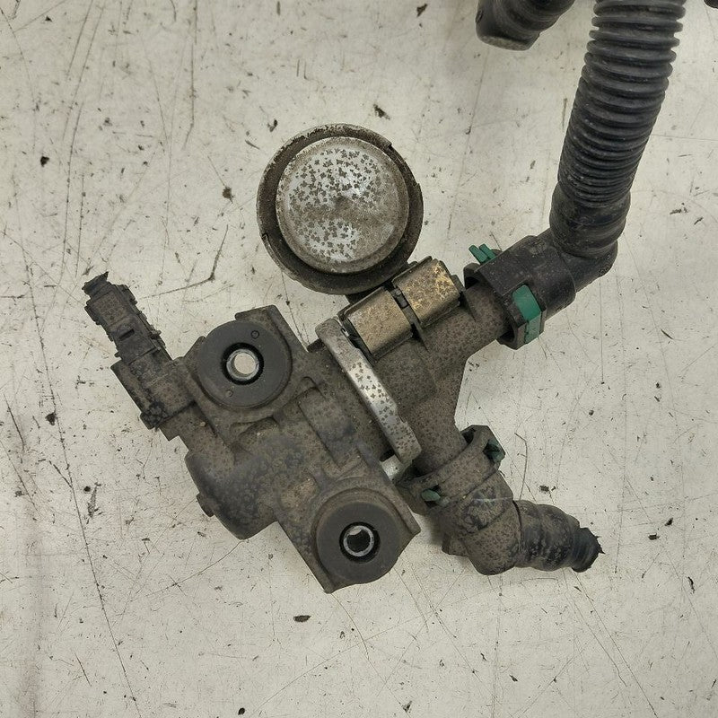 Toyota Prius Fuel Vapor Canister Charcoal Evaporator Can  2022 2021 20
