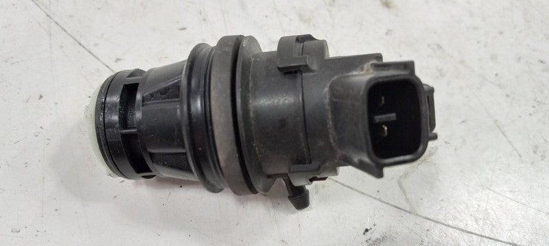 Toyota Corolla Windshield Washer Wash Fluid Reservoir Motor Pump Elect