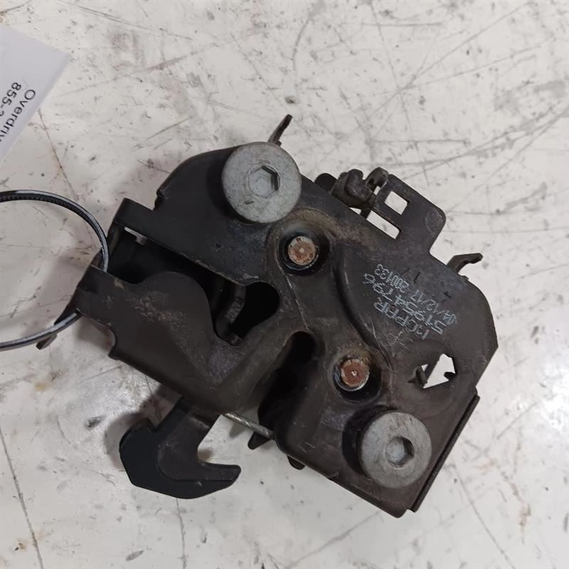 Jeep Renegade Passenger Right Hood Latch  2015 2016 2017 2018