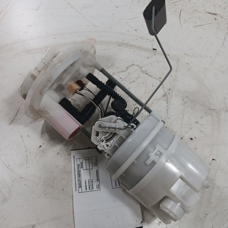 52029625AA Gas Fuel Pump Tank Mounted 2.4L Fits 15-21 Jeep Renegade