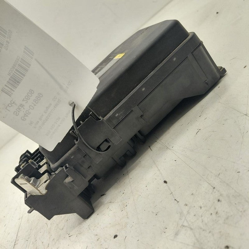 Fuse Box Engine Fits 16-18 Chevy Volt