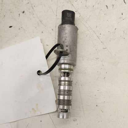 Hyundai Kona Variable Timing Gear Oil Control Valve Solenoid Cylinder 