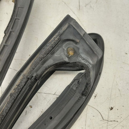Chevy Trax On Door Seal Rubber Left Driver Front  2022 2021