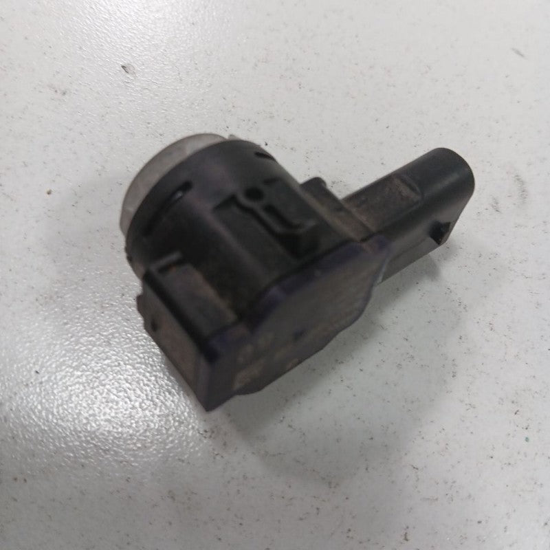 2025 GMC Acadia Back up Sensor