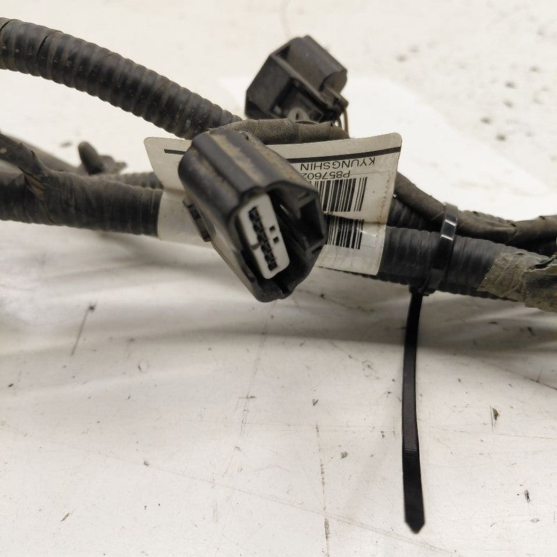 Kia Sorento Rear Bumper Wires {91880C6020} 2018 2017 2016