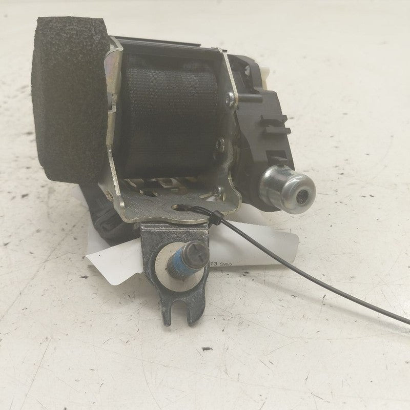 Volvo S60 Seat Belt Strap Retractor Center Middle Rear Back  2013 2014