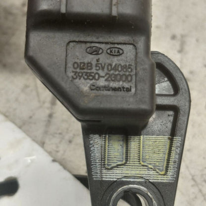 Hyundai Santa Fe Camshaft Cam Shaft Position Sensor  2.0 2019 2020