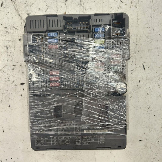 Fuse Box Engine Hatchback Note Fits 13-19 Nissan Versa