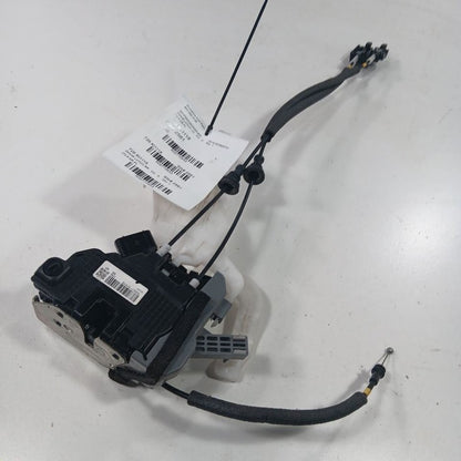Kia Sorento Door Latch Lock Right Passenger Rear  2018 2017 2016