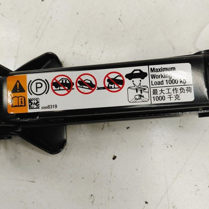 Chevy Trailblazer Spare Tire Changing Jack  2023 2022 2021