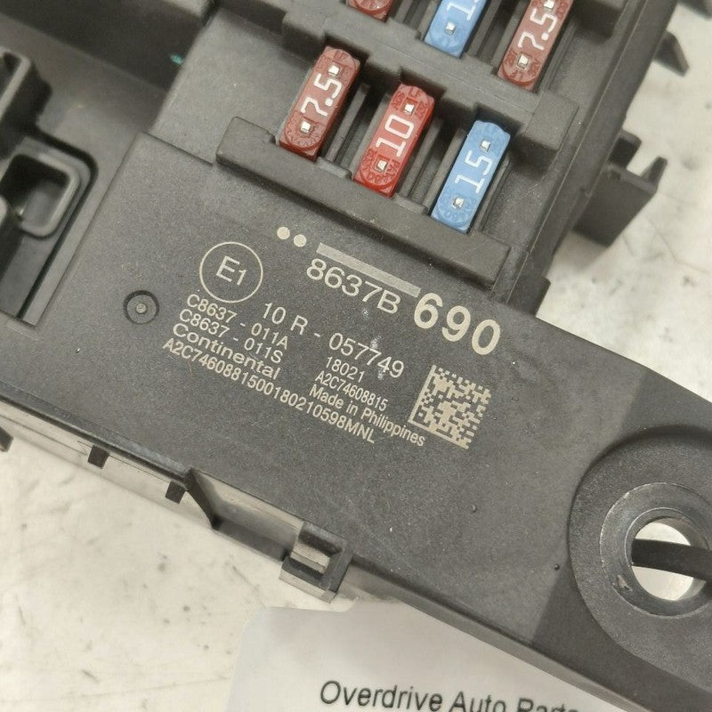 Mitsubishi Outlander   Cabin Fuse Box Interior Inner Under Dash  2018 